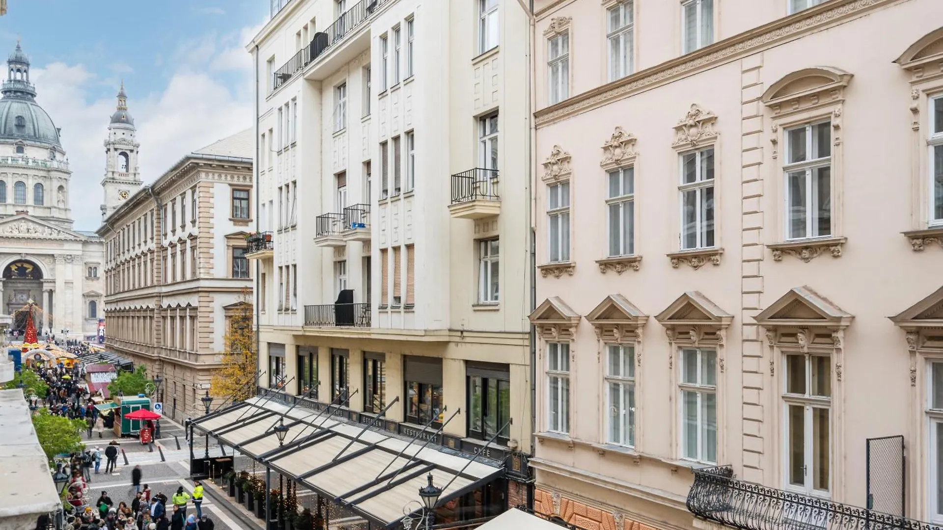 Basilica View Prime Apartment With Free Parking Budapest
