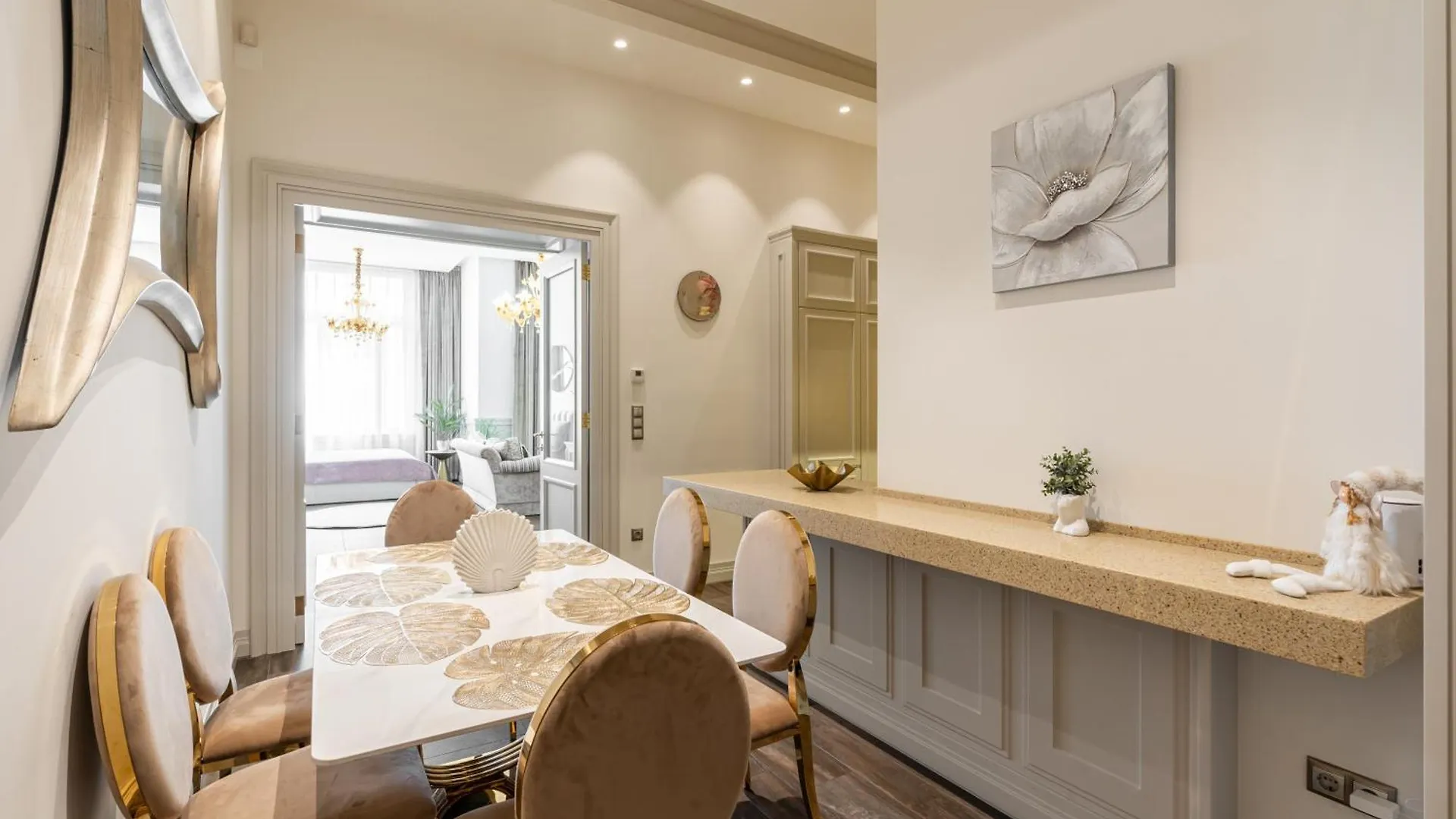 Basilica View Prime Apartment With Free Parking Budapest 0*,