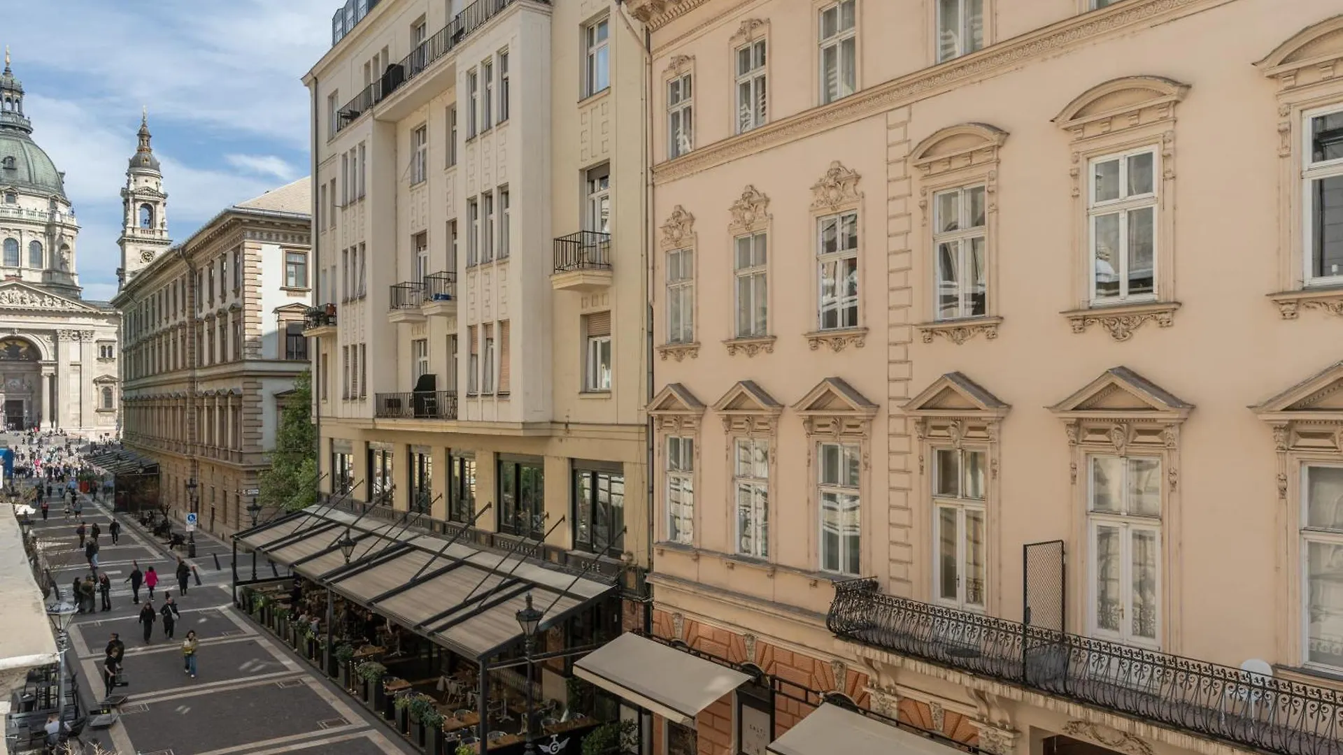 Basilica View Prime Apartment With Free Parking Budapest